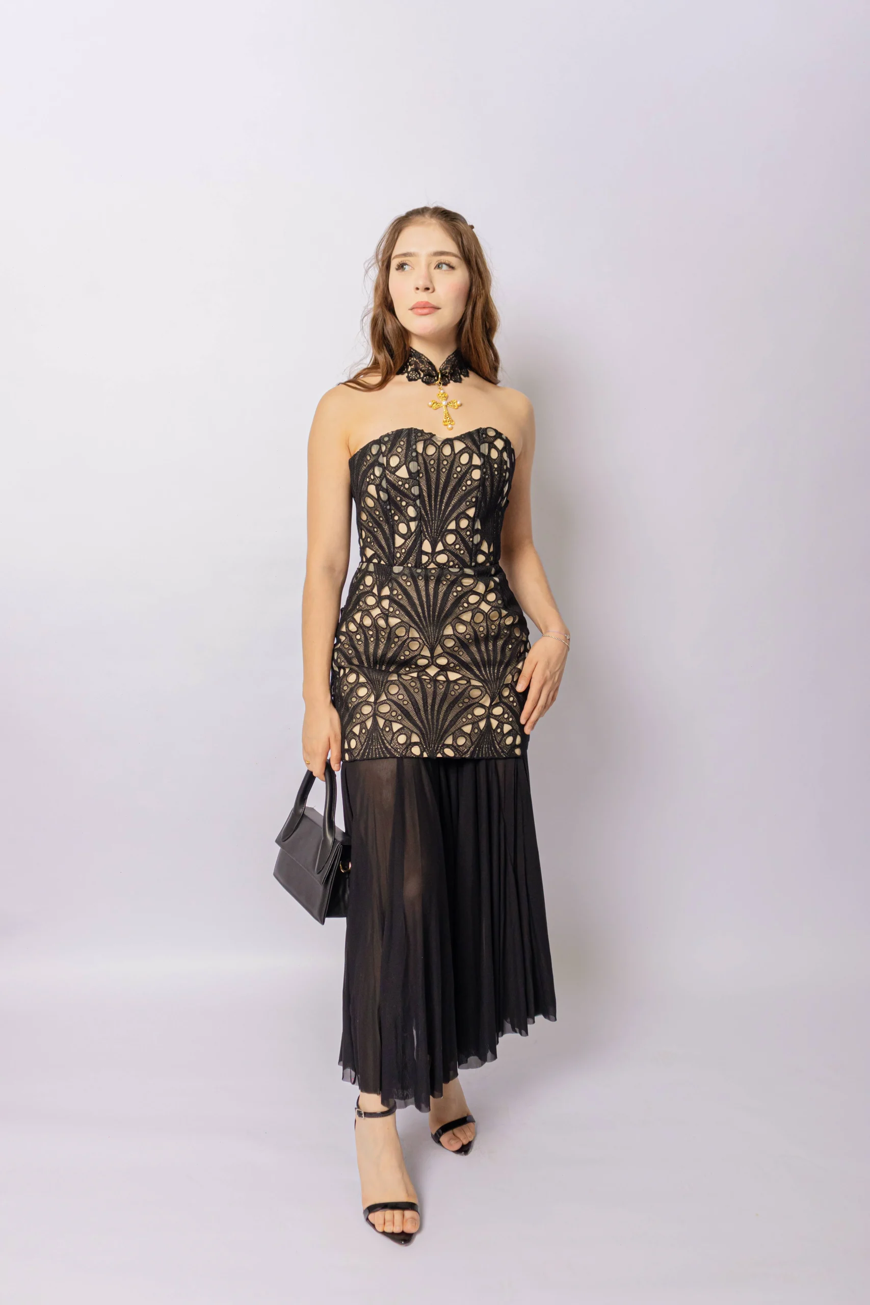 VESTIDO LARGO NEGRO  GUIPUR