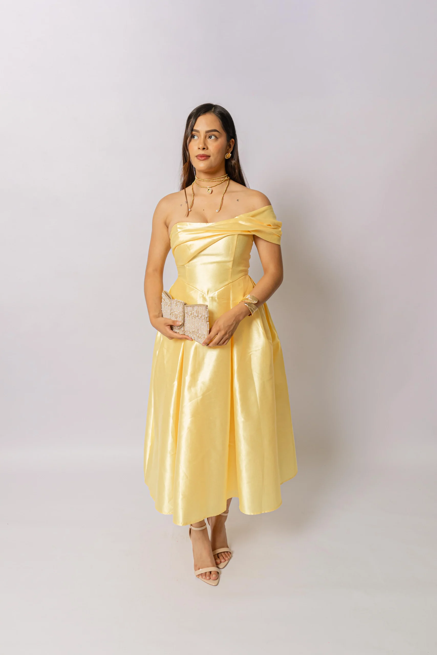 VESTIDO ASIMETRICO AMARILLO